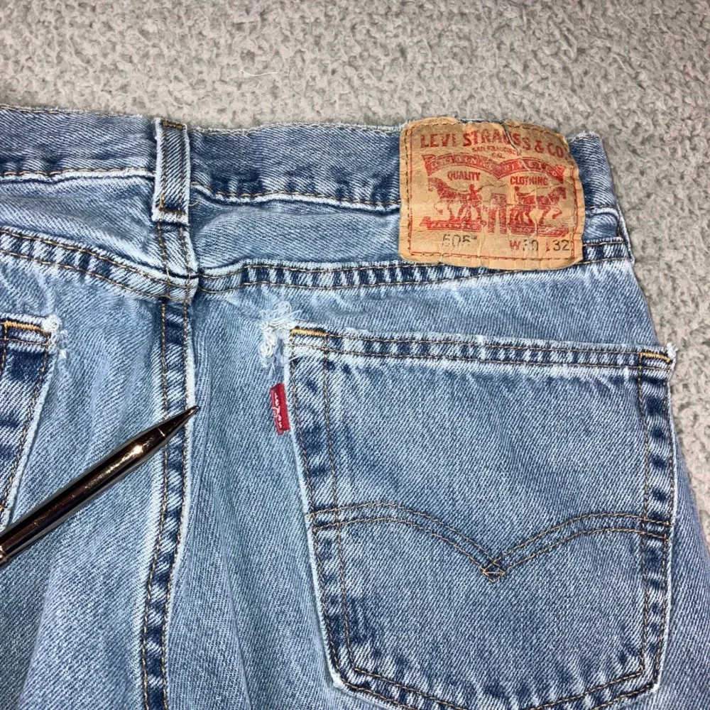 Levi 505 Straight Leg Jeans Mens 30x32 Blue Grunge Distressed Work Fit 30x30.5